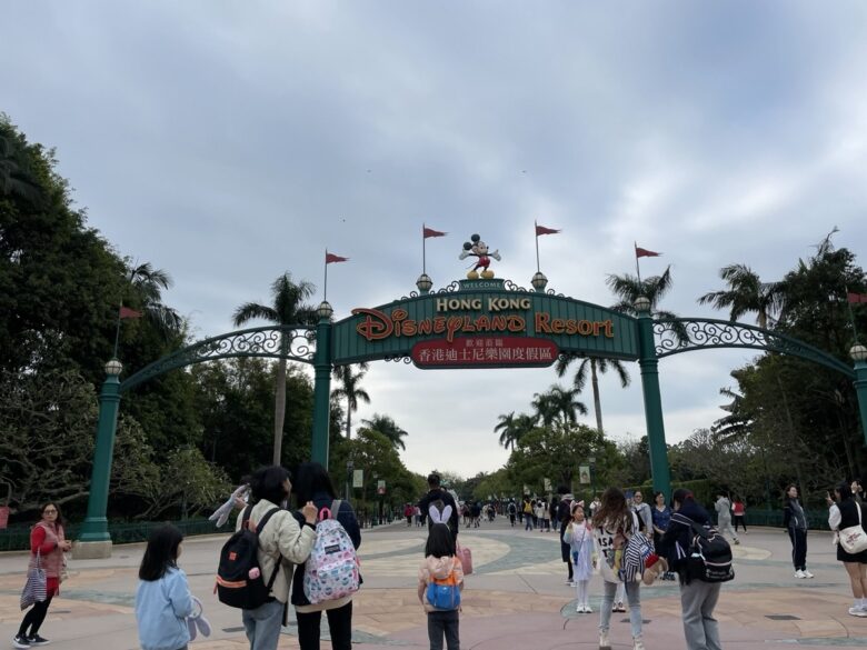 香港ディズニー　パークゲート